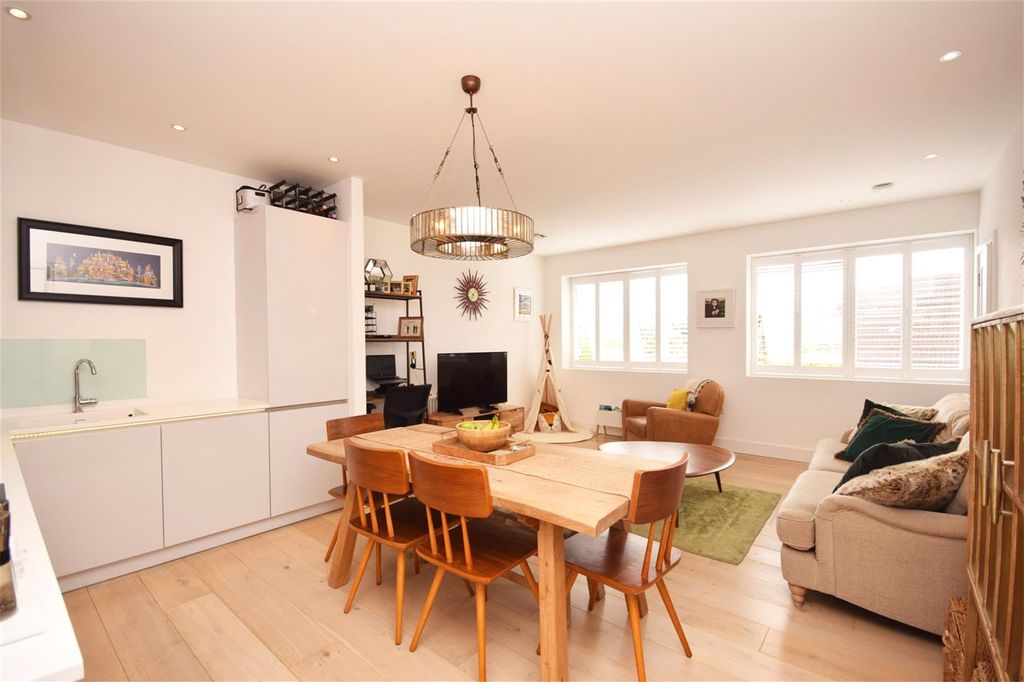 Property photo 3 of 11 Picture No. 03