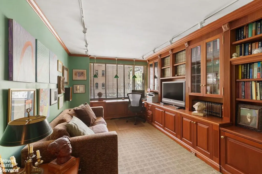 Property photo 2 of 11 <Alttext/>