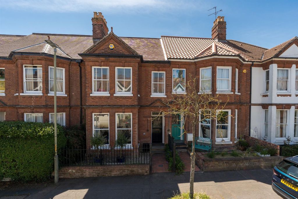Property photo 1 of 34 57-Christchurchrd-002.Jpg