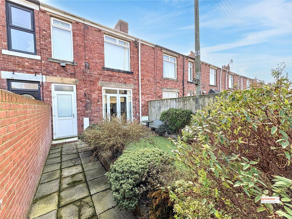 Property photo 1 of 20 Picture No. 18