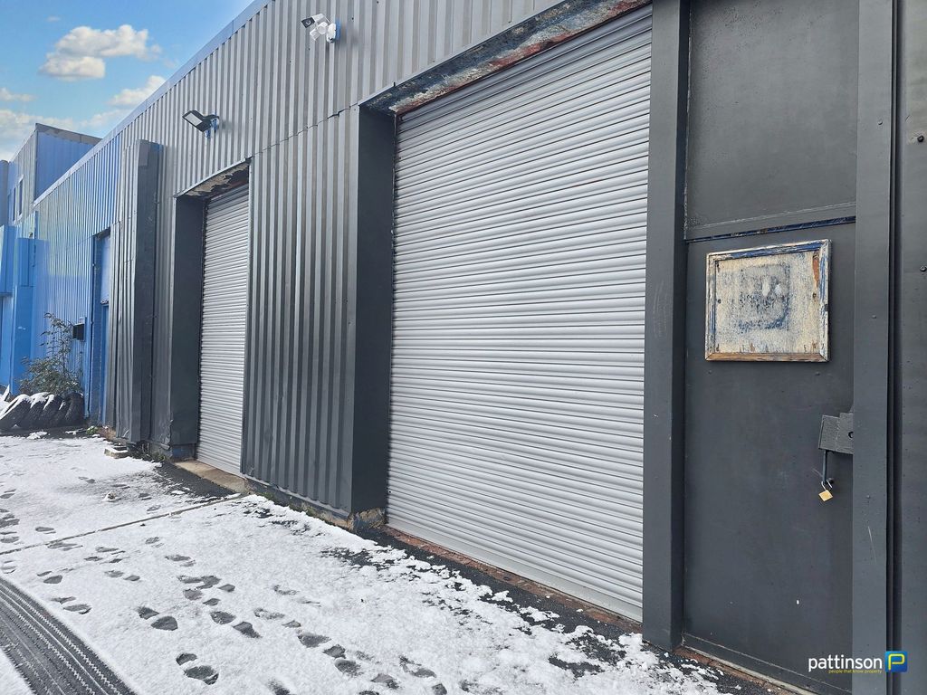 Property photo 2 of 9