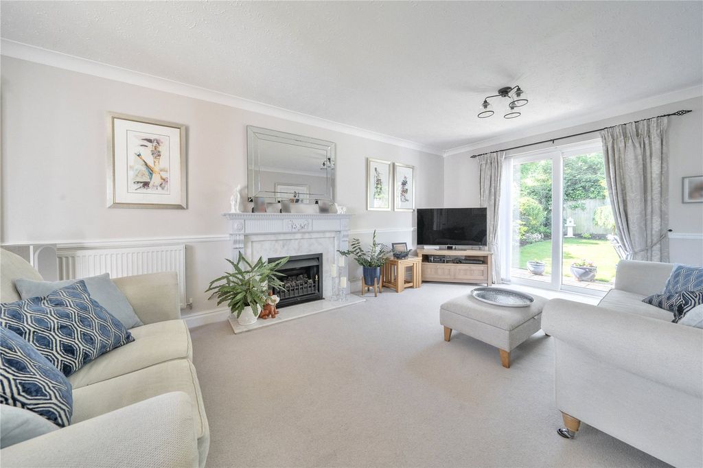 Property photo 2 of 16 Picture No. 04