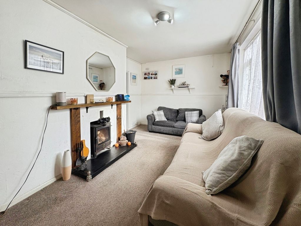 Property photo 2 of 23