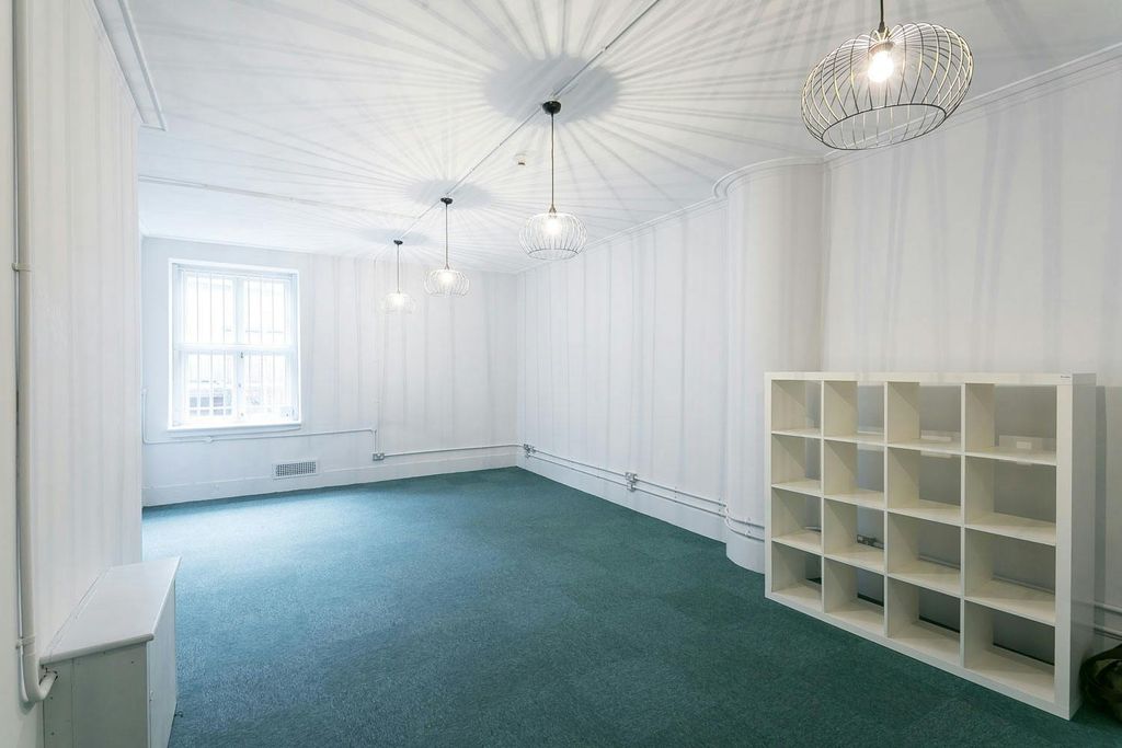 Property photo 1 of 12 Shoreditchtownhall380Oldstreethoxtonsecondfloorunit2Officestudiotoletec1V9Ltinternal5Dominionlondon.Jpg