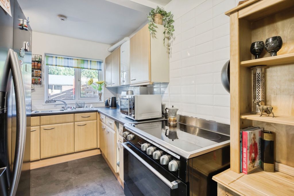 Additional image 5 of 2 bed semi-detached house for saleSuffolk Street, Helensburgh G84