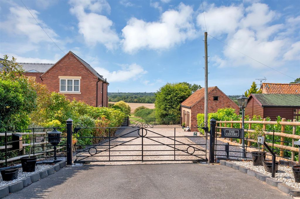 Property photo 3 of 31 The Covert, Elton Web Ph-53.Jpg