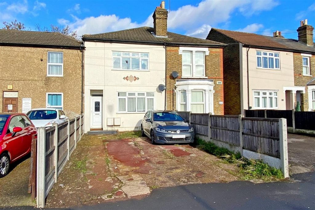 Property photo 1 of 10 External