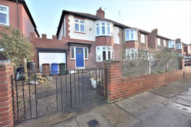 3 bed semi-detached house for sale High Heaton