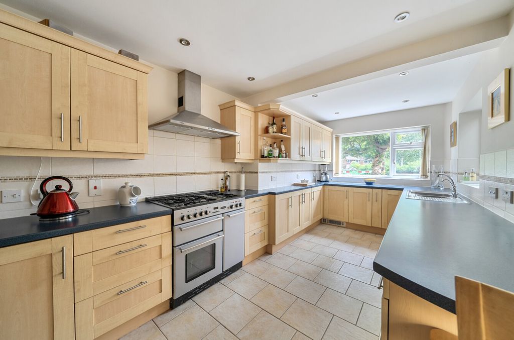 Property photo 3 of 21 1458051-3-6A1Ed91...