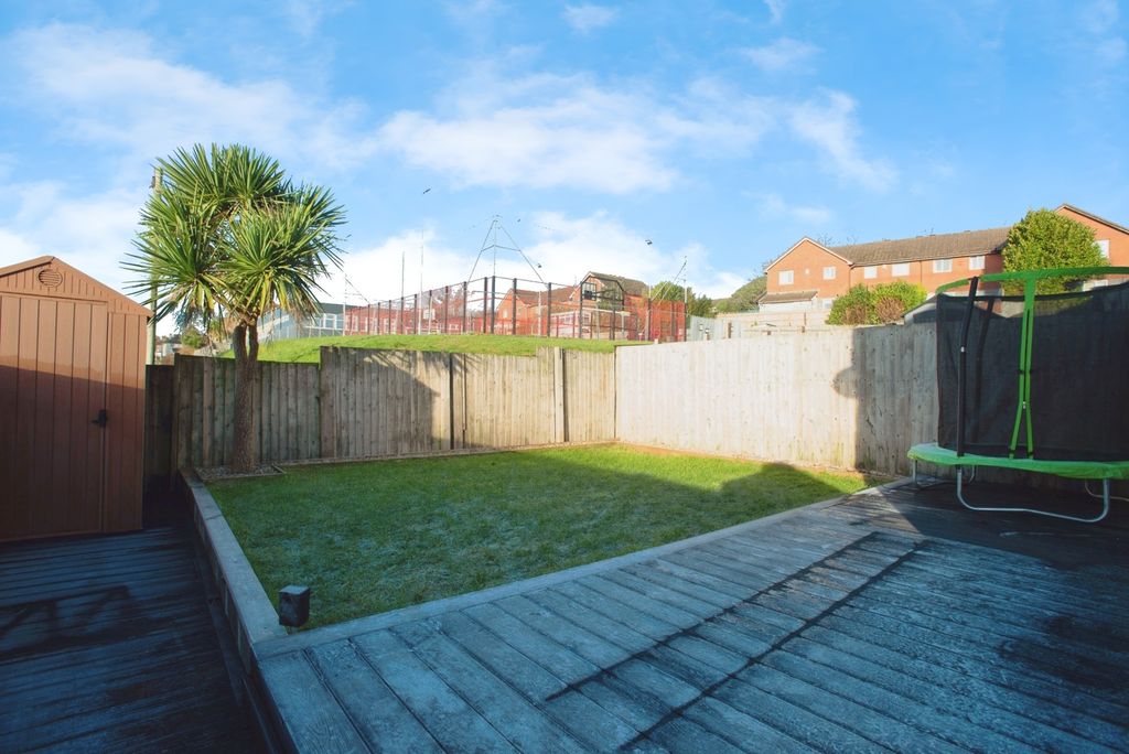 Property photo 2 of 15 Pbox-Img.Jpg