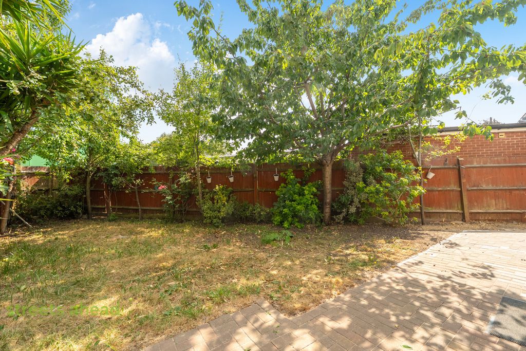 Property photo 3 of 19 Ad4Fd57c-4F90-458...
