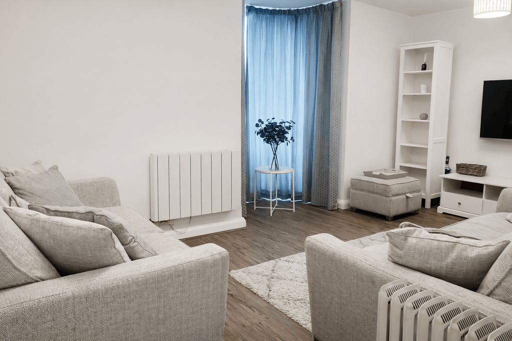 Property photo 1 of 8 2 Bed Flat To Rent Osprey Heights, Bramlands Close, London Sw11