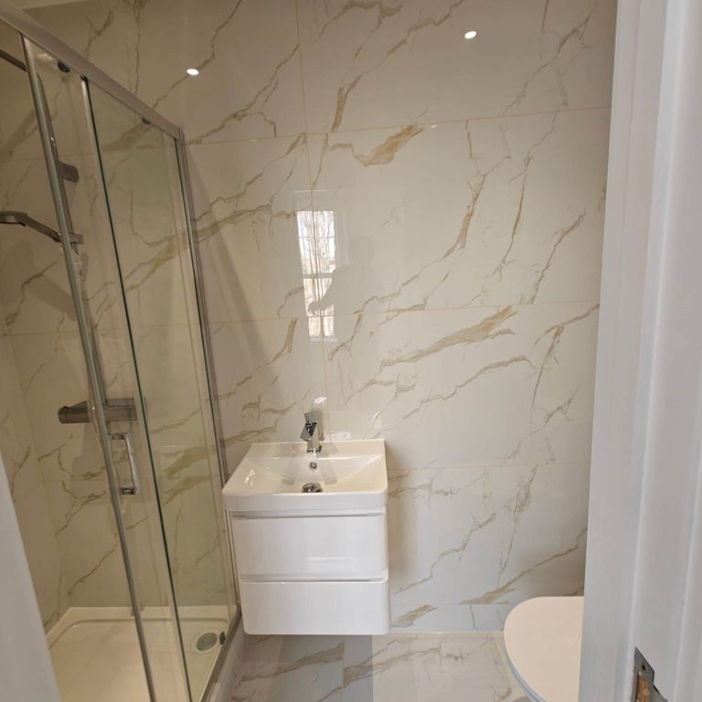 Property photo 3 of 3