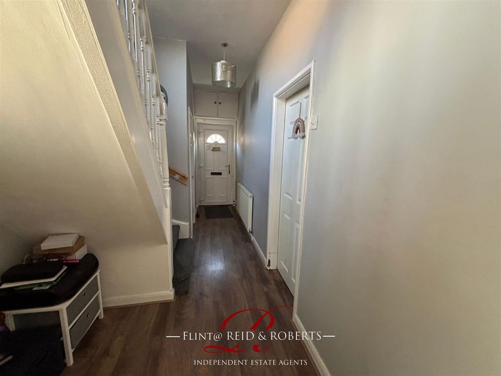 Property photo 2 of 13 5.Jpg
