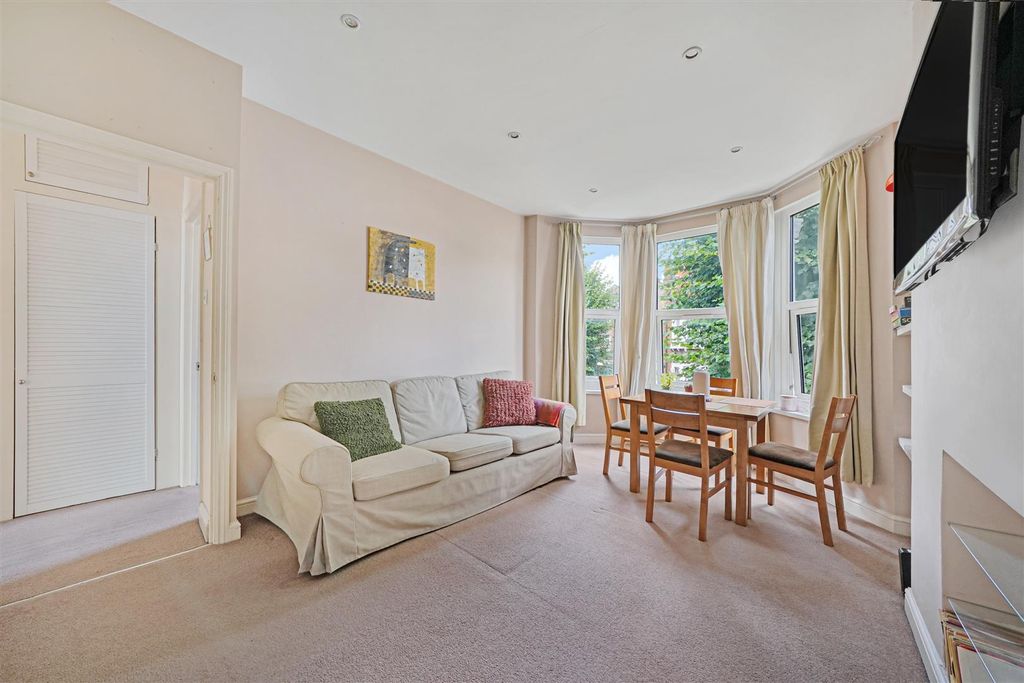 Property photo 2 of 10 Reception Room