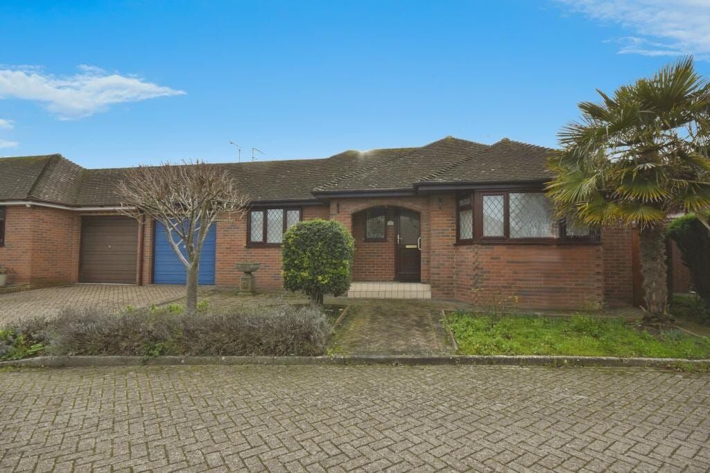 Property photo 1 of 13