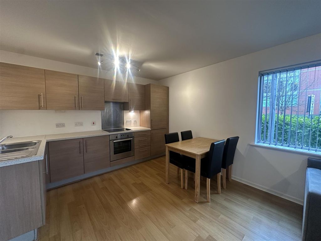 Property photo 2 of 8 Img_2252.Jpeg