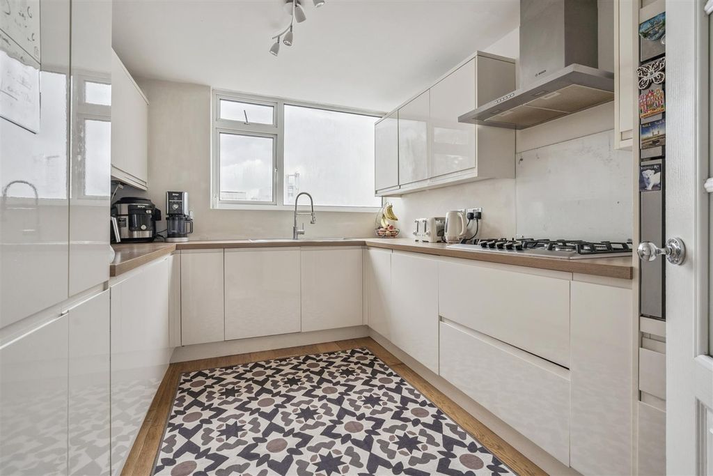 Property photo 2 of 11 Dsc09430-Eef78Ae26739B214706Bc2d2Fa5331Ae.Jpg