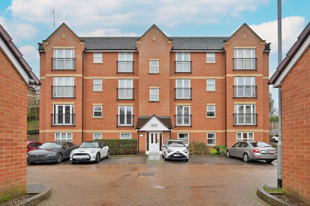 Property photo 2 of 10