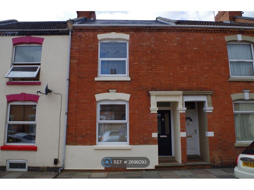 Property photo 1 of 11 Front