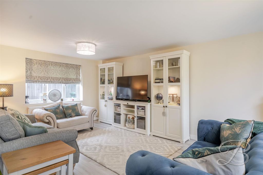 Property photo 3 of 26 Ccltd-24.Jpg