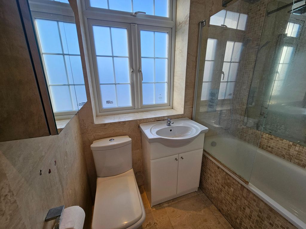 Property photo 3 of 8 Property