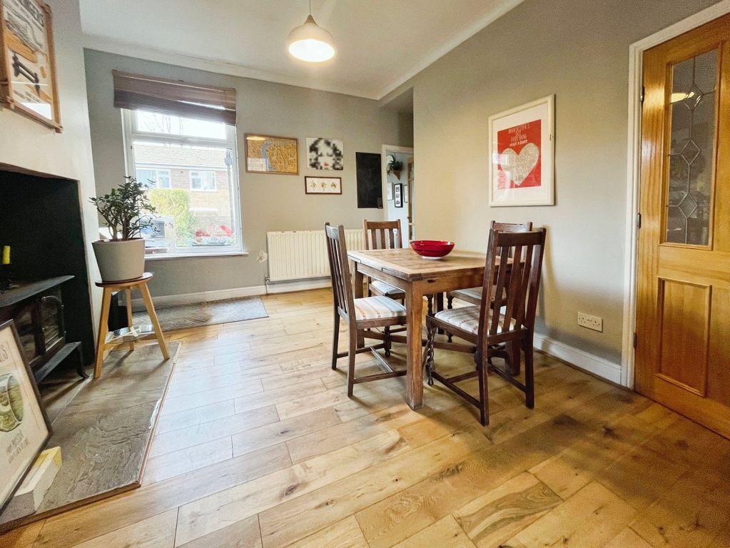 Property photo 3 of 18 Dining Room