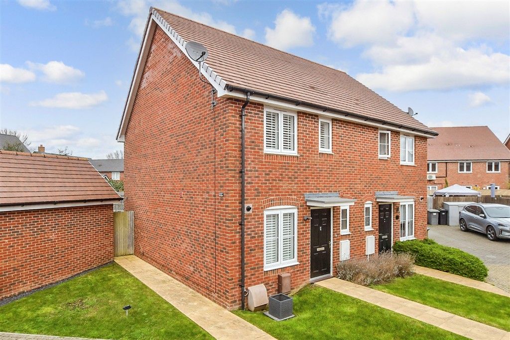 Property photo 1 of 7 Front (Web)