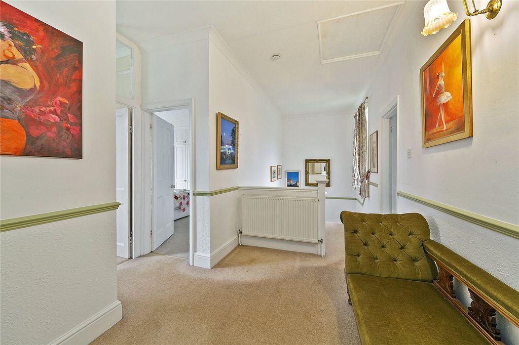 Additional image 15 of 4 bed detached house for saleQueens Road, Hampton Hill TW12