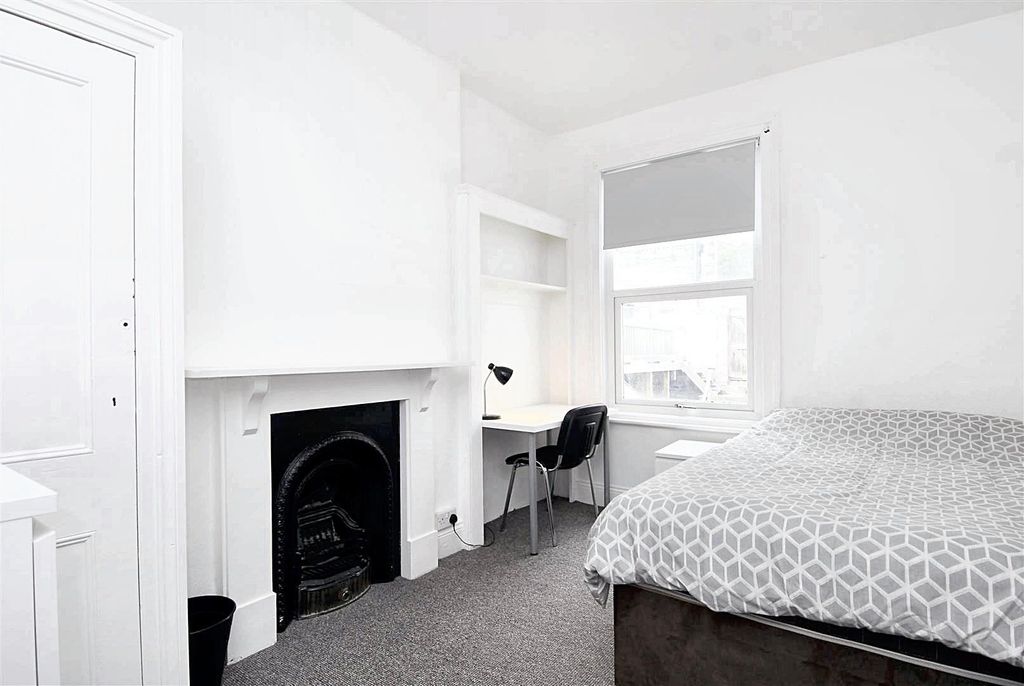 Property photo 3 of 7 Aumnxa9Vku-W96O0Qglcvg.Jpeg