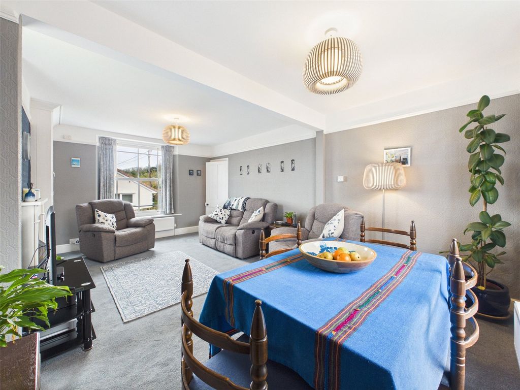 Property photo 3 of 25 Picture No. 40