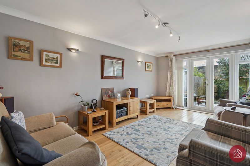 Property photo 3 of 24 Photo 8