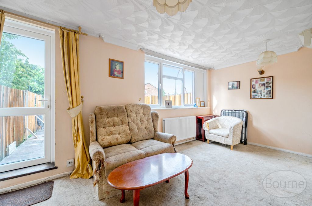 Property photo 2 of 20 2A4Abacf-Fe6c-428...