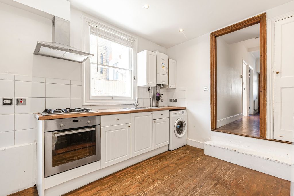 Property photo 3 of 6 Picture No. 08