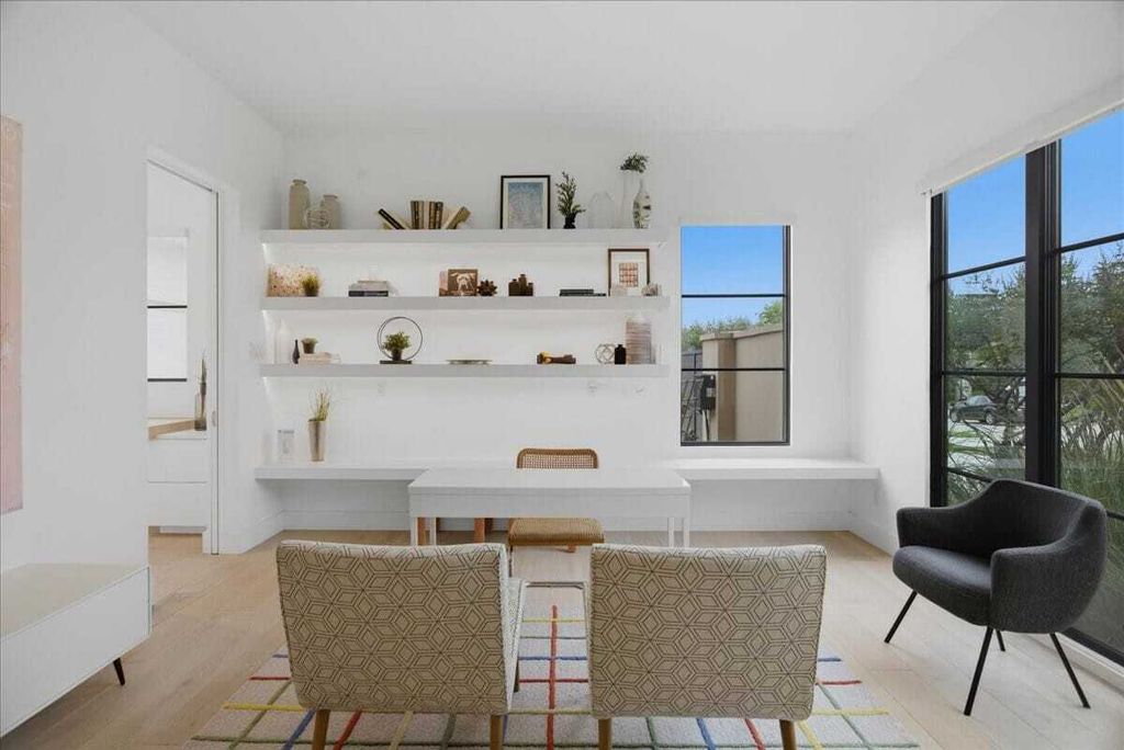 Property photo 2 of 5 <Alttext/>