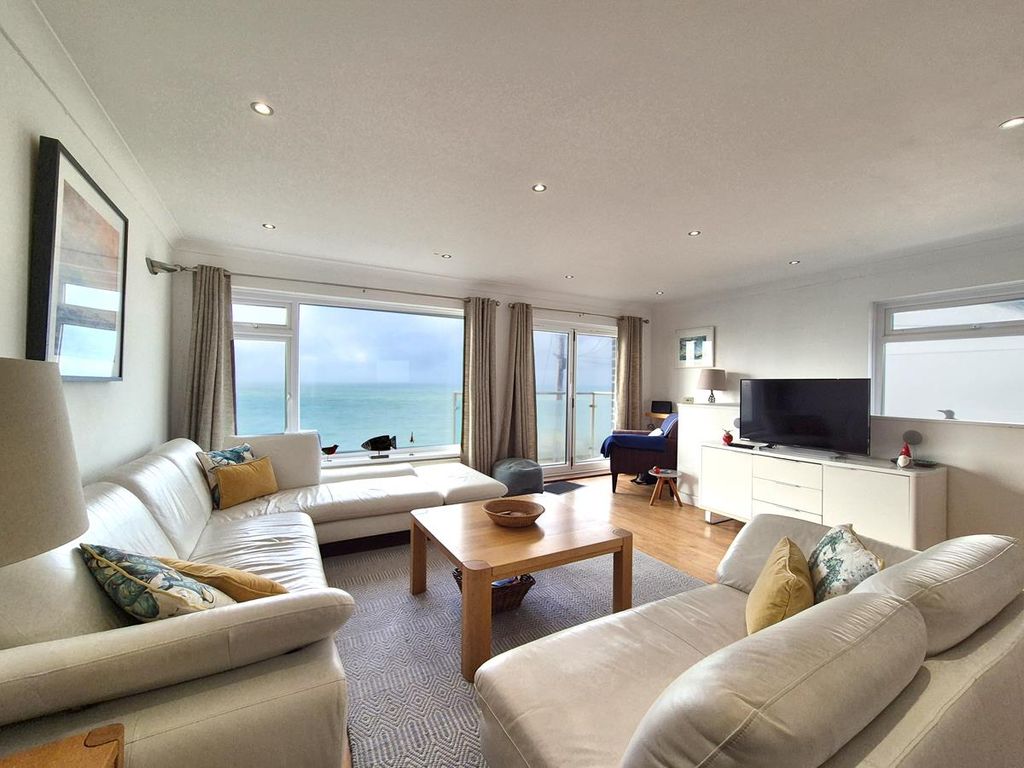 Property photo 3 of 17 20251211_101106.Jpg