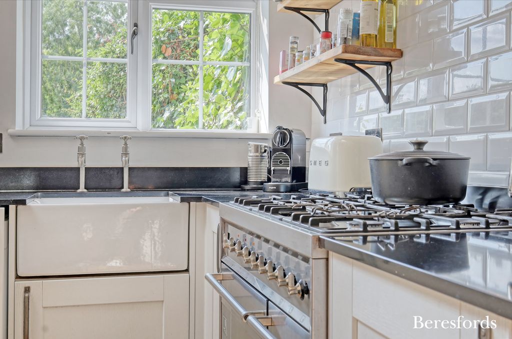 Property photo 2 of 26 Picture No. 03