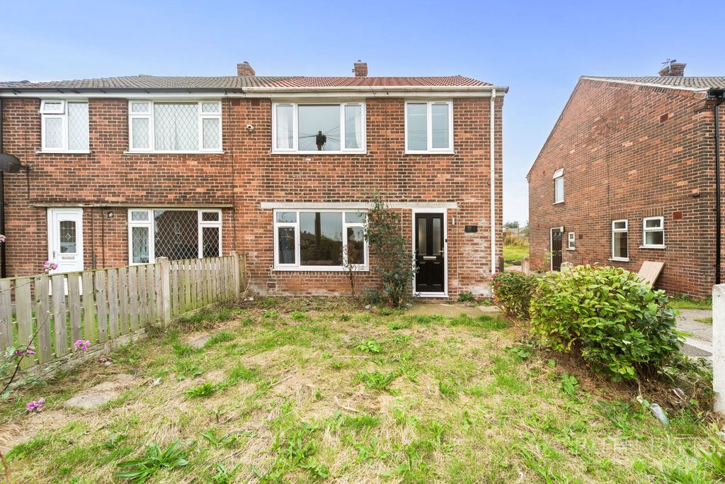 Property photo 1 of 27