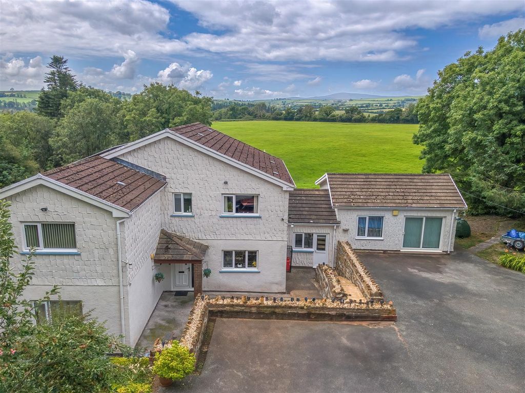 Property photo 1 of 47 Dji_0517_Hdr.Jpg