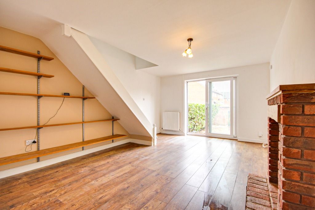 Property photo 3 of 8