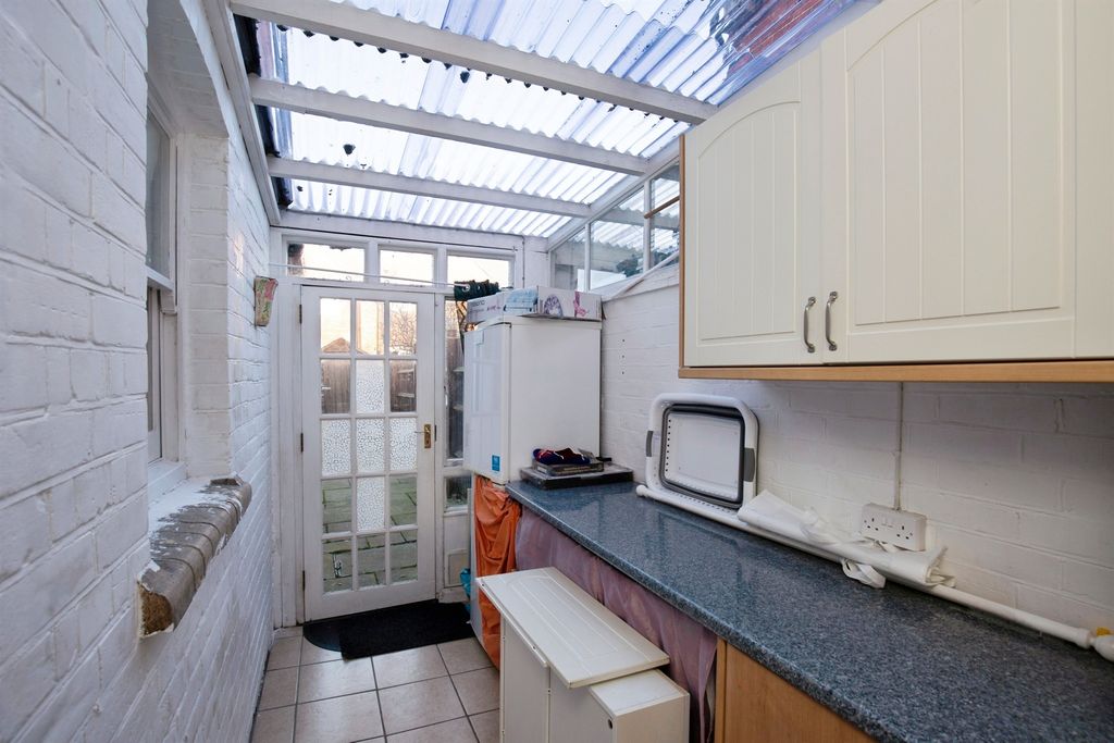 Additional image 13 of 2 bed terraced house for saleSpringdale, Wallingford OX10
