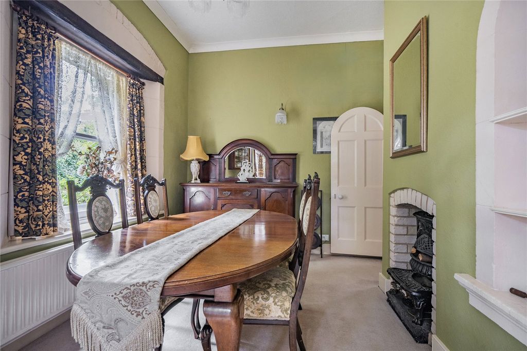 Property photo 2 of 36 Picture No. 39