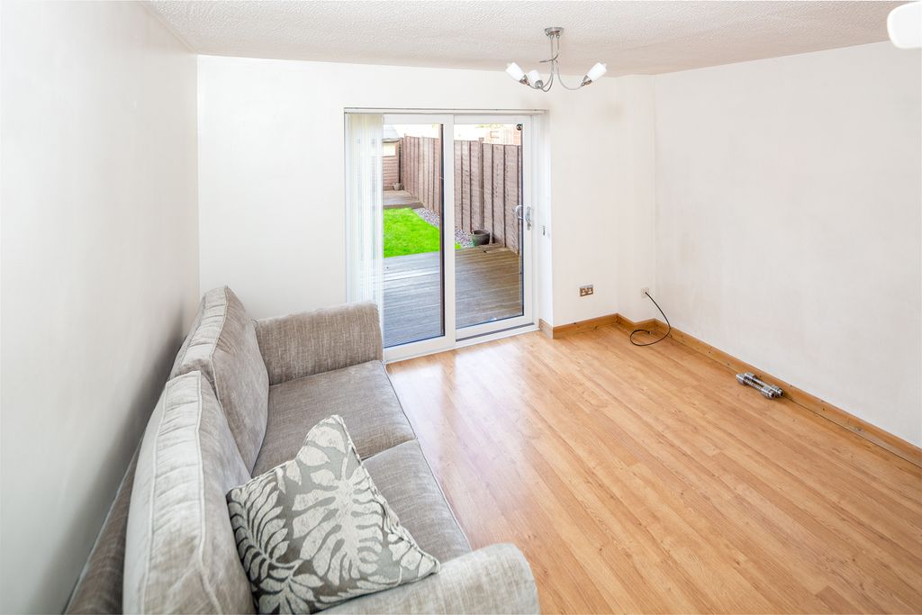 Property photo 3 of 21