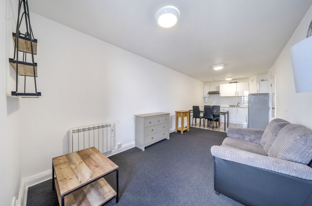 Property photo 2 of 16 Reception Room
