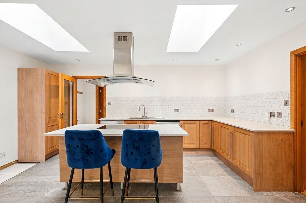 Additional image 10 of 4 bed detached house for saleOchilcoed, Ochiltree, Linlithgow EH49