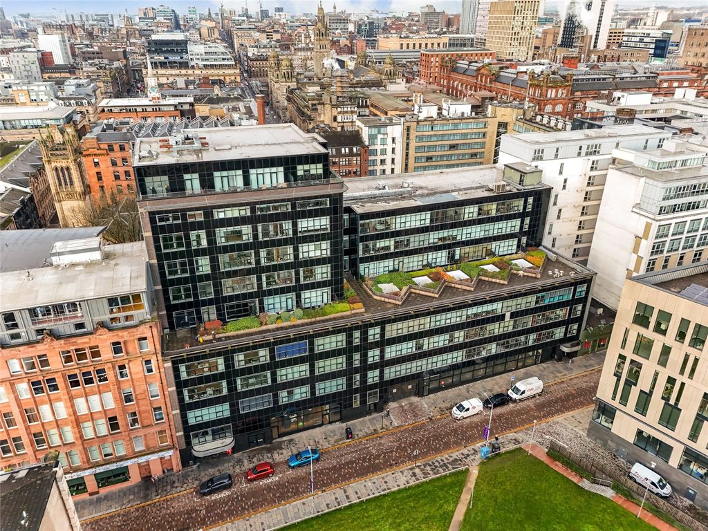 Property photo 1 of 21 Picture No. 24