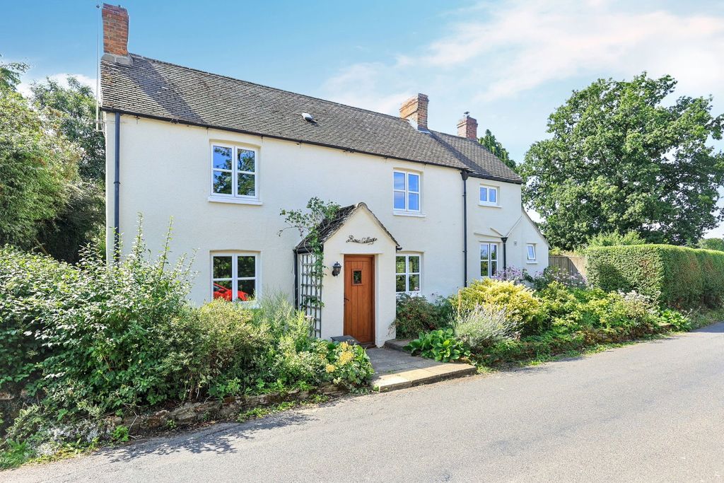 Property photo 1 of 33