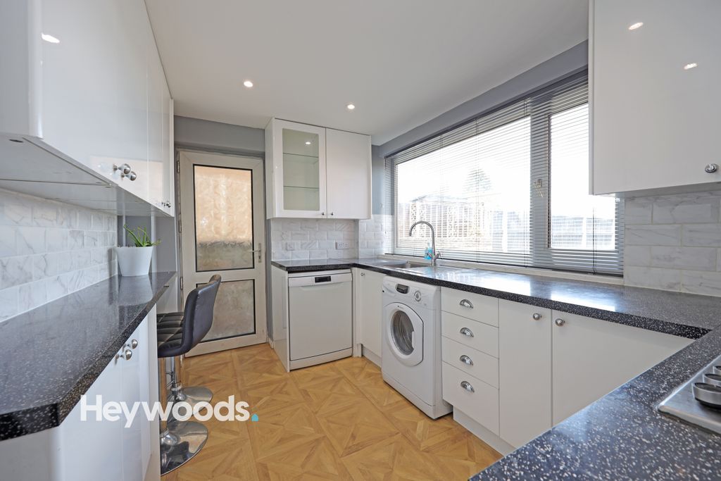 Property photo 3 of 32 0F1A8825
