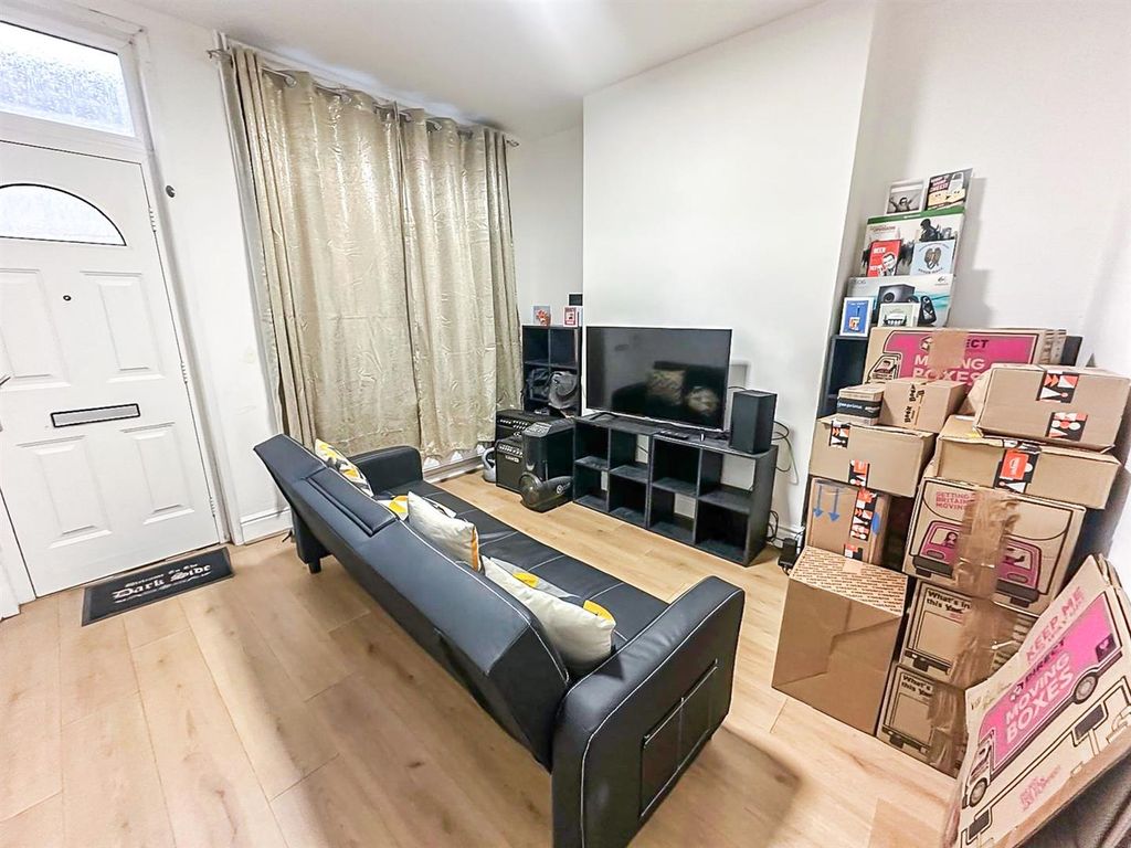 Property photo 2 of 8 F6Fb2B3c-8A01-4225-Ad2c-41Cbf75c0A2c.Jpeg