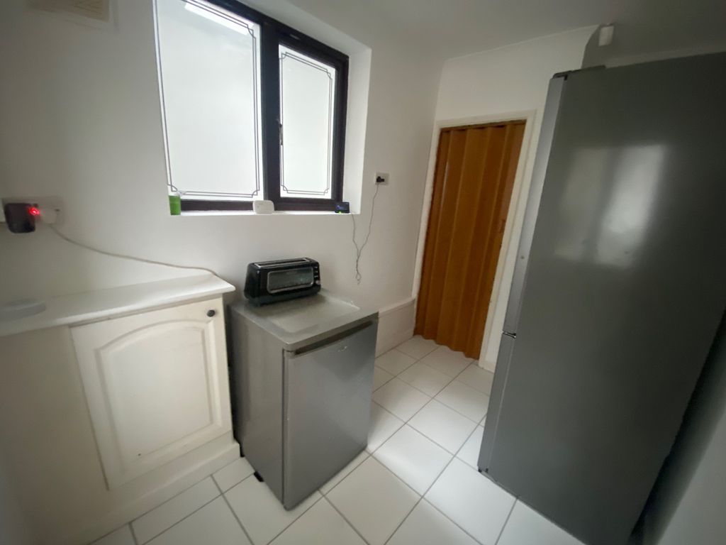 Property photo 3 of 11 Image